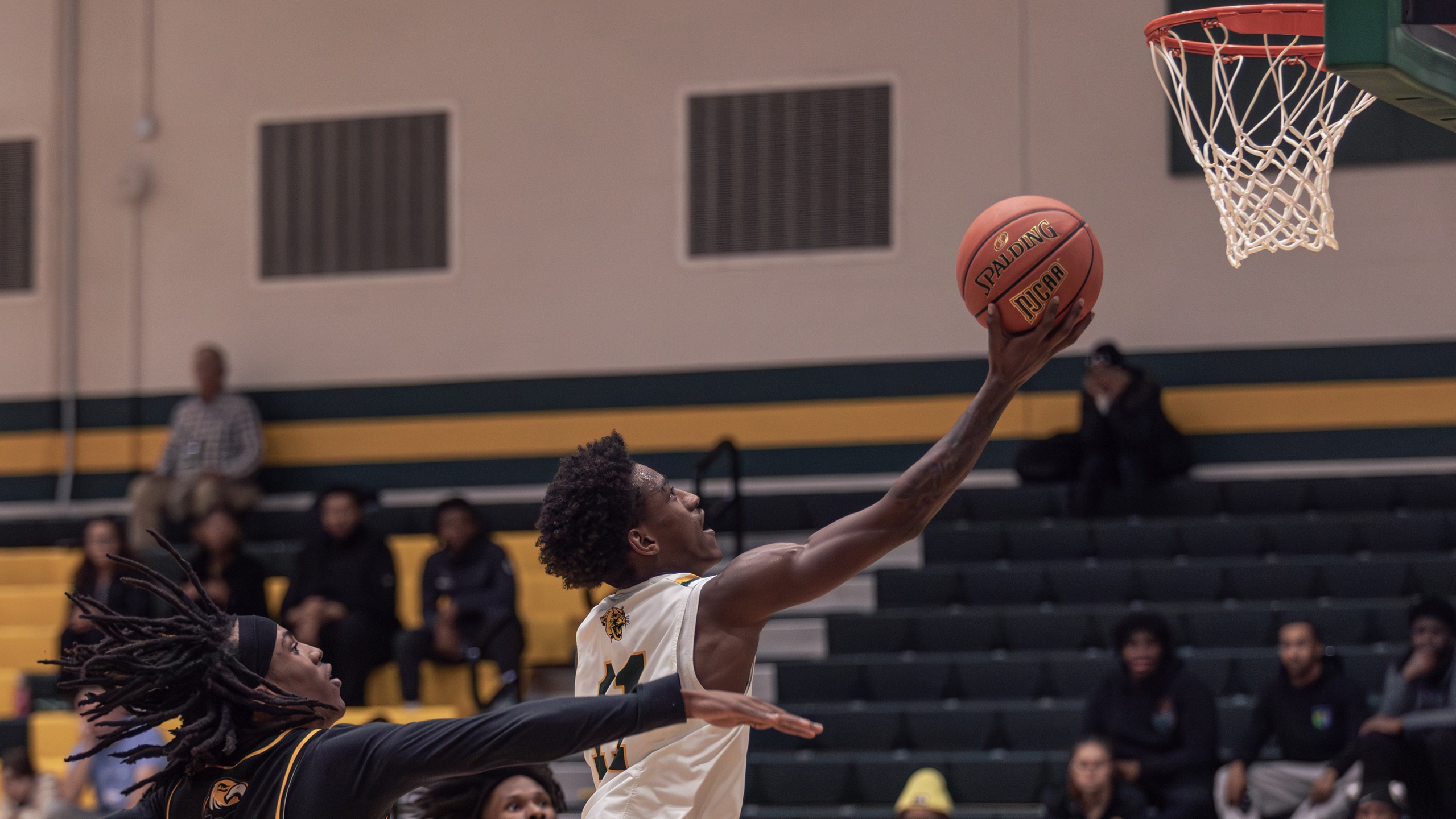 Frederick Holds Off Southern Maryland in High-Scoring Battle