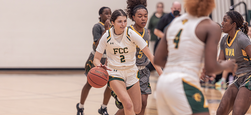Cougars Conclude December Undefeated: Triumph Over Nighthawks 81-63